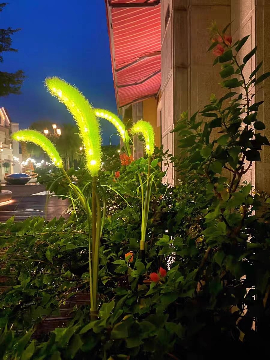 太阳能狗尾巴草地插灯